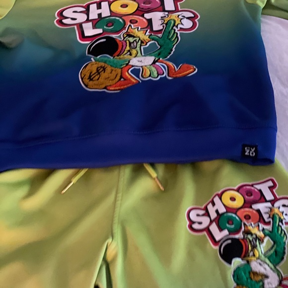 Men’s Large (SHOOT LOOTS) sweat suit blue/yellow - Picture 5 of 6